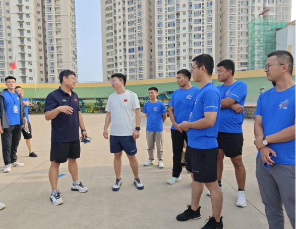 市相关人员, 对自行车运, 巩固和运用