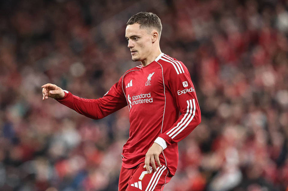 是传射建功, 张黄牌 是传射建功, 张黄牌